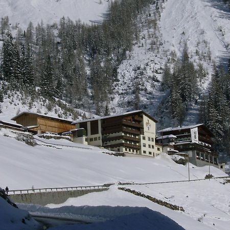 Gaestehaus Berghof Schoepf Längenfeld Екстериор снимка