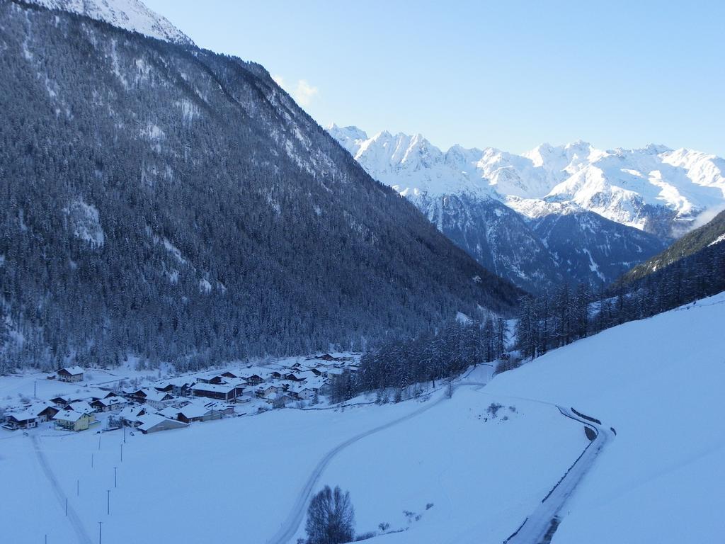 Gaestehaus Berghof Schoepf Längenfeld Екстериор снимка