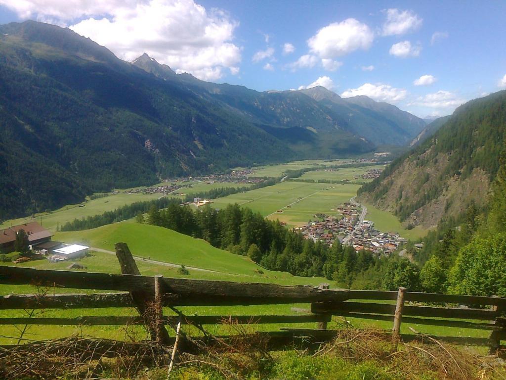 Gaestehaus Berghof Schoepf Längenfeld Екстериор снимка